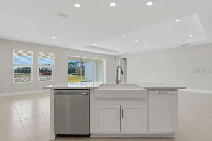 664 Junonia Boulevard ~ Ready Now