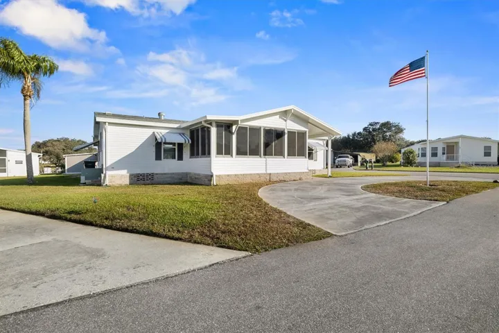 Great corner lot
