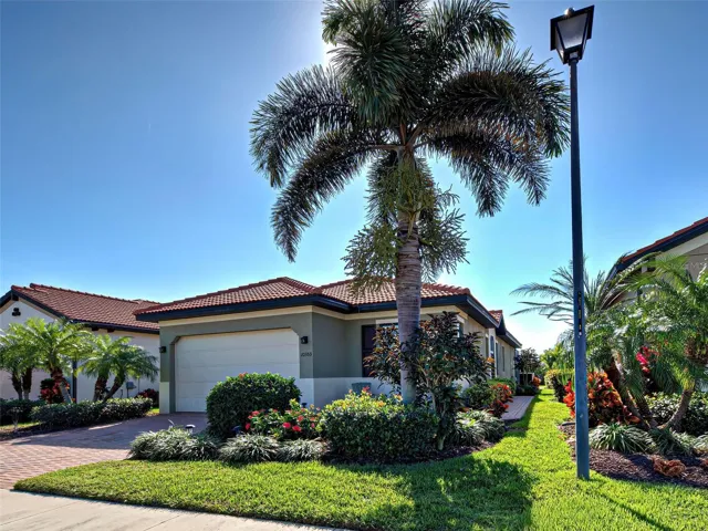 Beautifully Landscaped Front Entrance