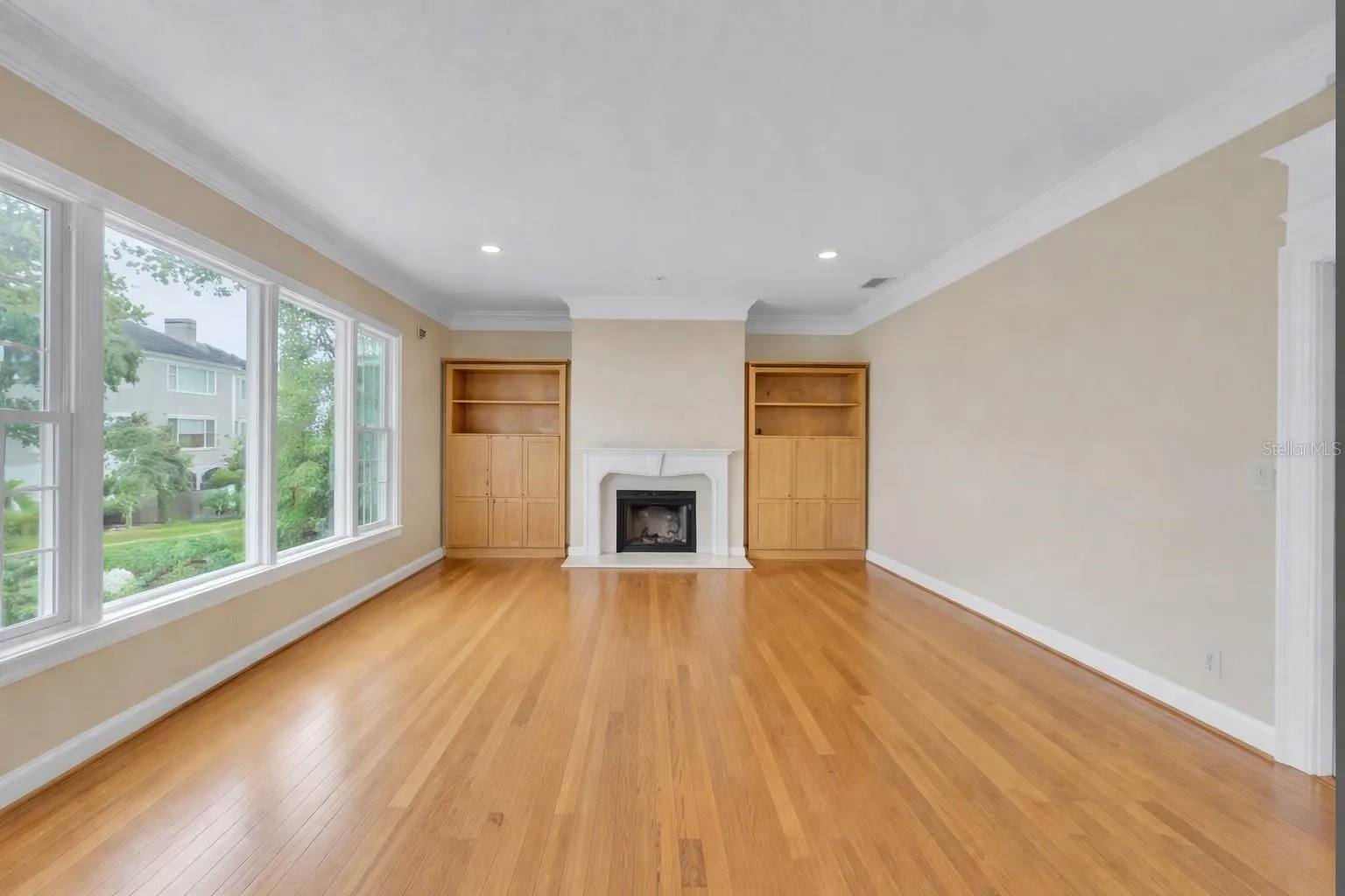 Virtually Removed Furniture