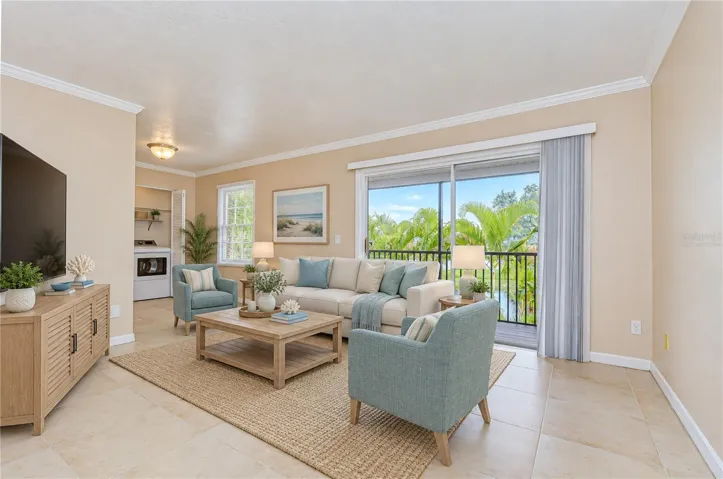 Family Room (virtually staged)
