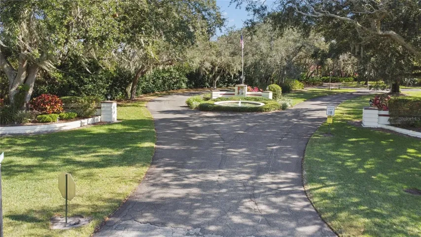 The entrance to CLUB ESTATES AT GRENELEFE