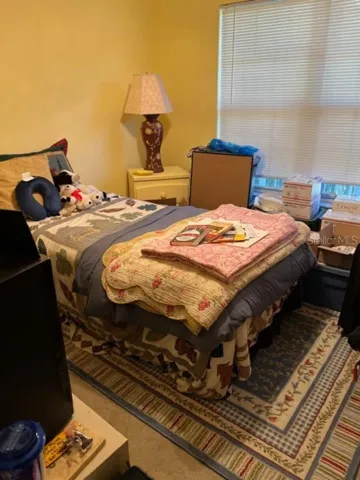 2nd bedroom