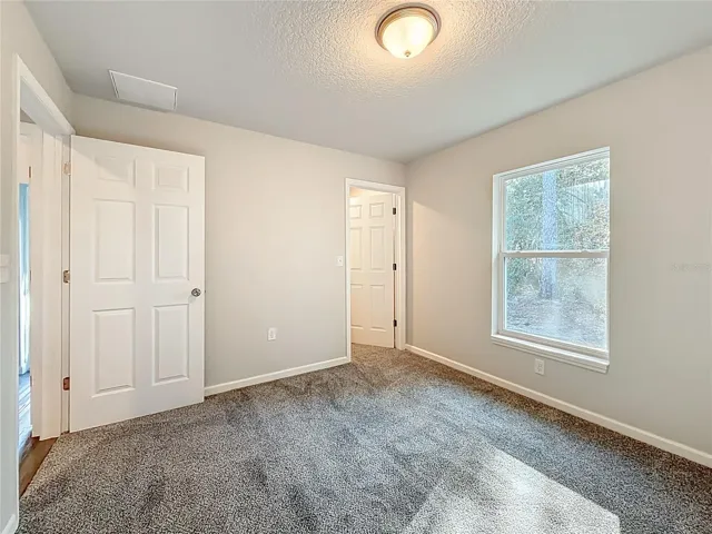 Second bedroom.