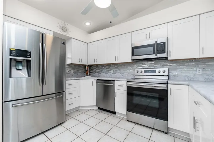 All stainless appliances!