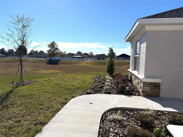 No Neighbors to the left of the home