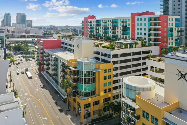 Grand Central at Kennedy, aerial photo of the 1120 E. Kennedy Blvd.
