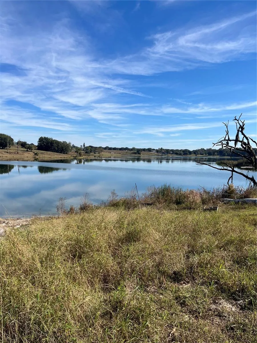 Beautiful Star Lake