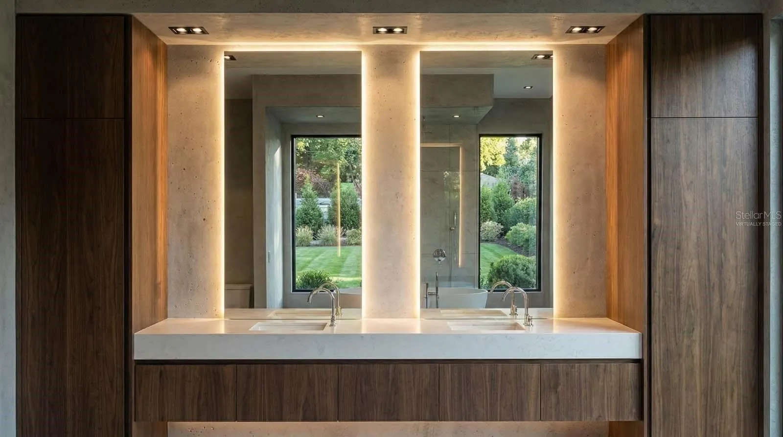 Owners Bath - Virtually Staged