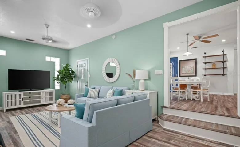 Virtually Staged Livingrm