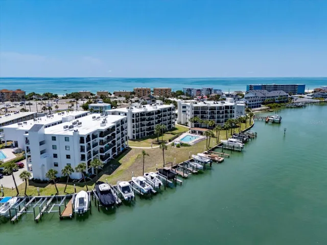 Great waters with easy access to Gulf