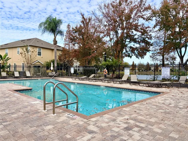 Community pool