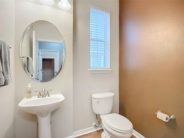 Downstairs 1/2 bath