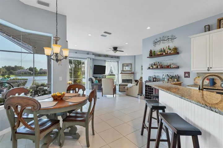 Kitchen & Livingroom