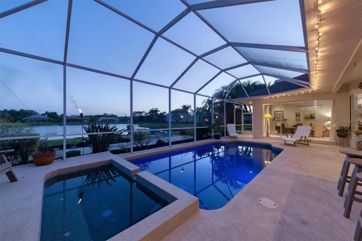 Heated pool & spa
