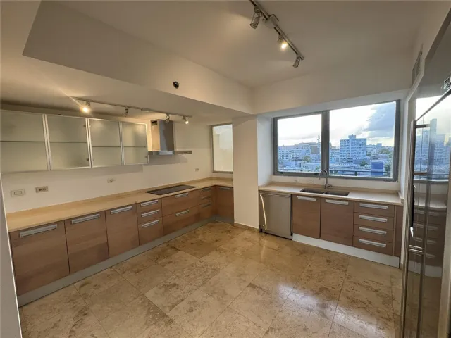 Italian Kitchen Fully Equipped Facing West