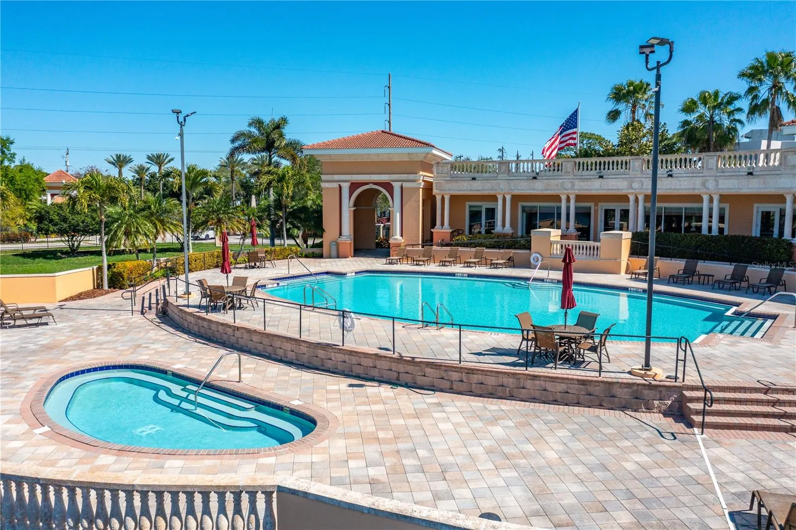 The Marina Bay clubhouse, pool, jacuzzi and fitness room.