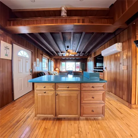 434 Kitchen Island