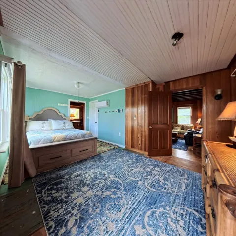 434 Bedroom