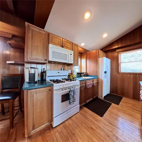 434 Kitchen