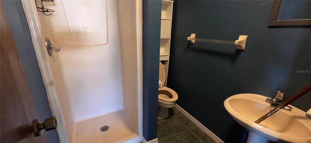 3/4 Bath in Converted Garage Bonus Room