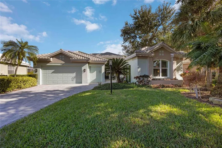 34 Cheval - Absolutely Stunning Golf Membership Home!  Totally remodeled - just walk in and unpack your clothes.