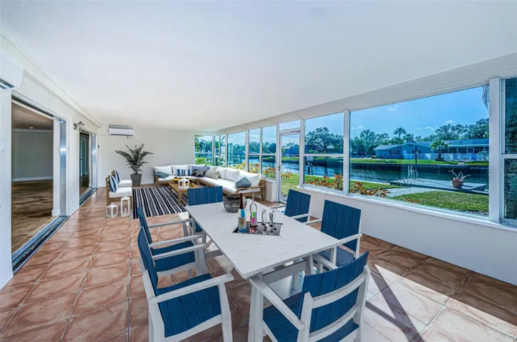Virtually Staged Florida Room
