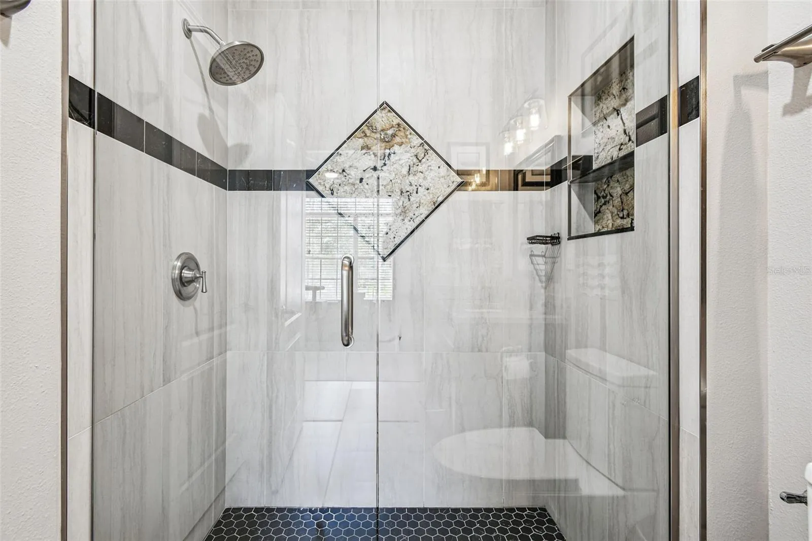 En-Suite Bath