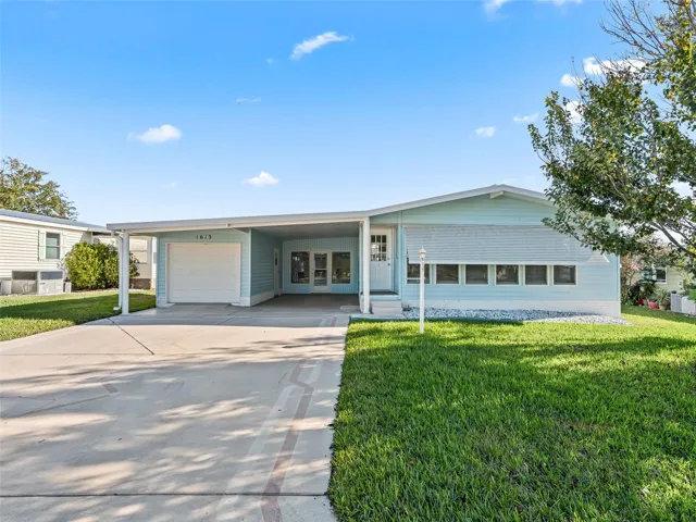 Great golf course home, tastefuly remodeled