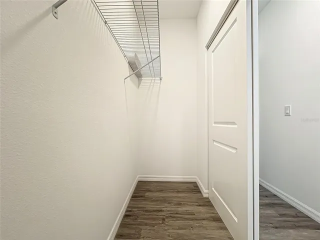 Model House - Master Closet