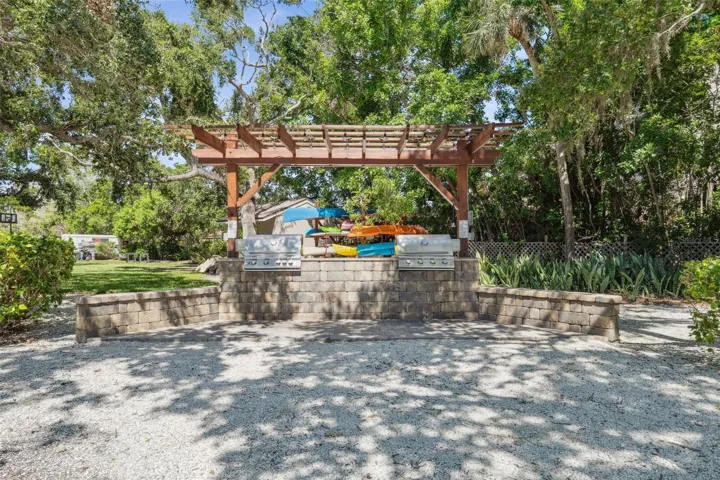 6415 Midnight Pass Rd, unit 211