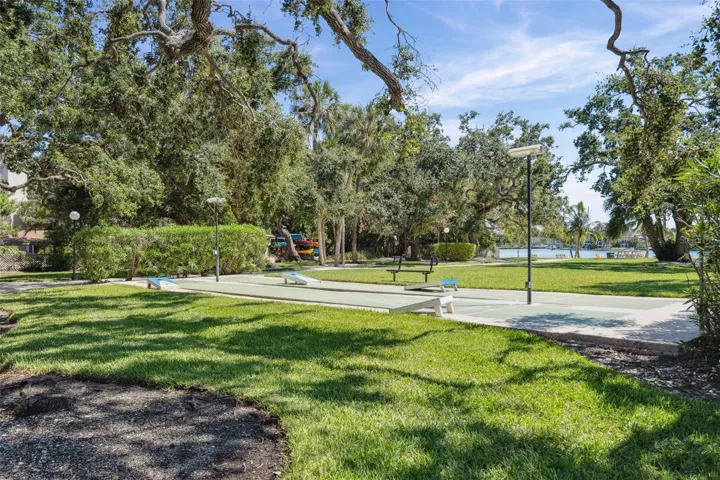 6415 Midnight Pass Rd, unit 211
