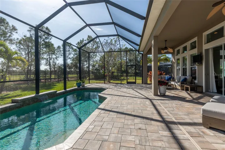 Heated swimming pool