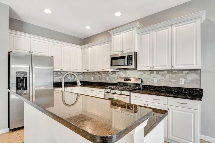 Kitchen with newer appliances