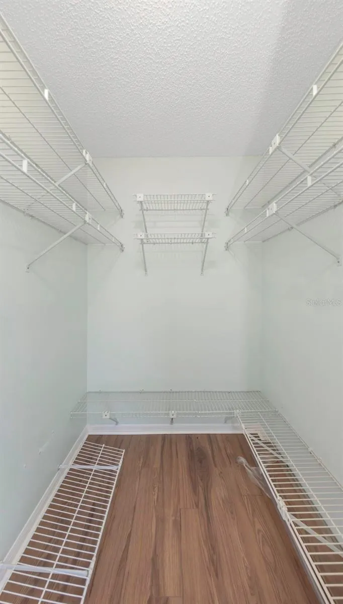 Master Bedroom - Closet