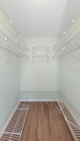 Master Bedroom - Closet