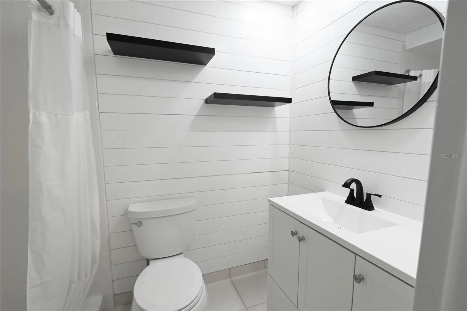 Master Bathroom.