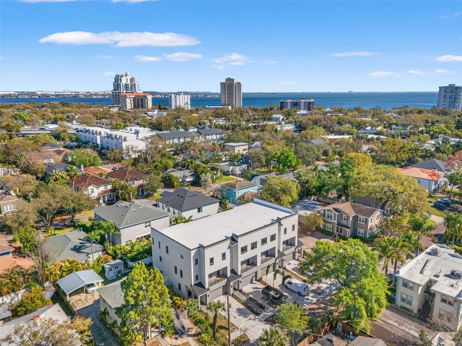 Amazing. Walkable location. Close to Bayshore Blvd