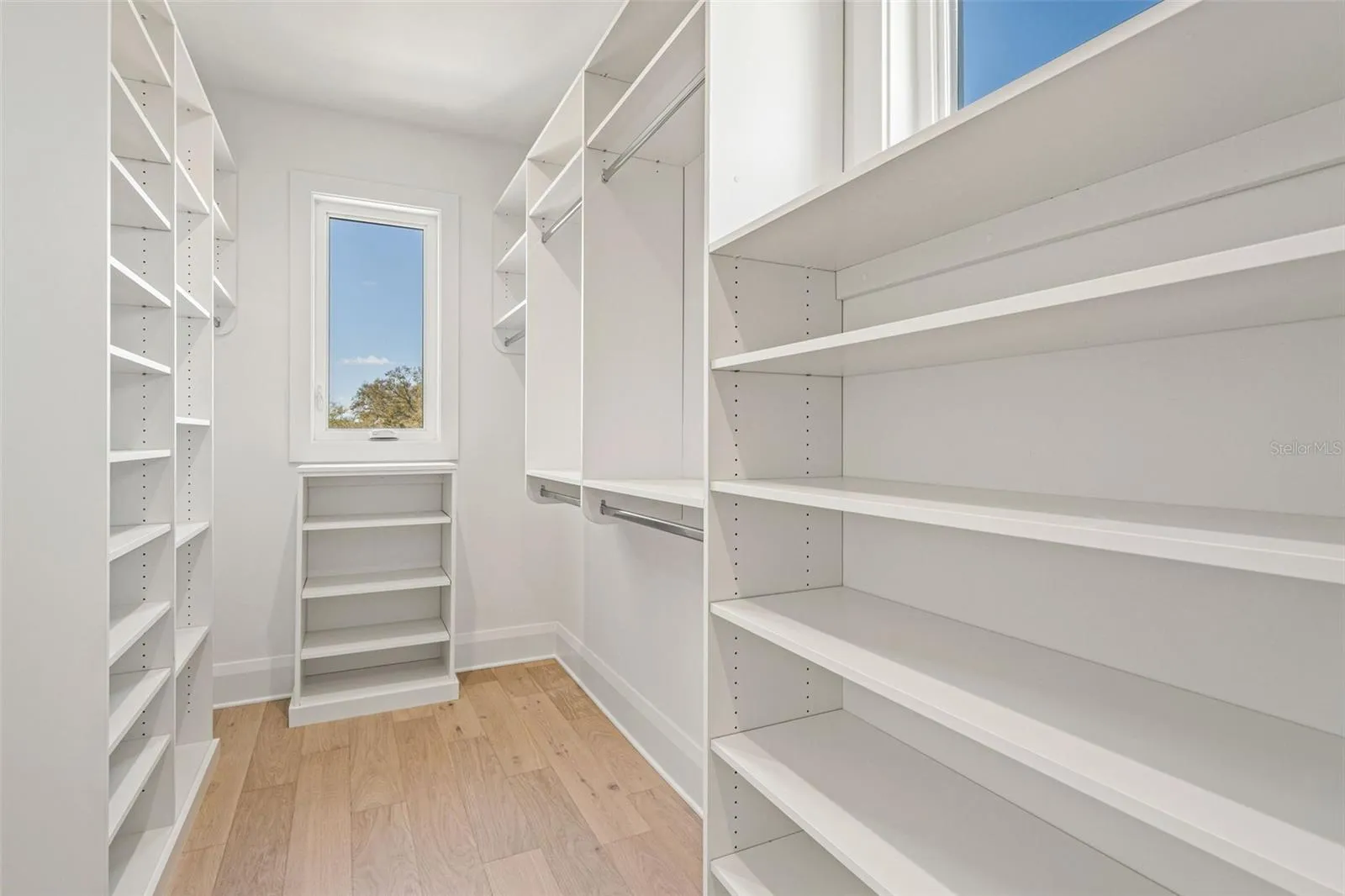 primary walk in closet