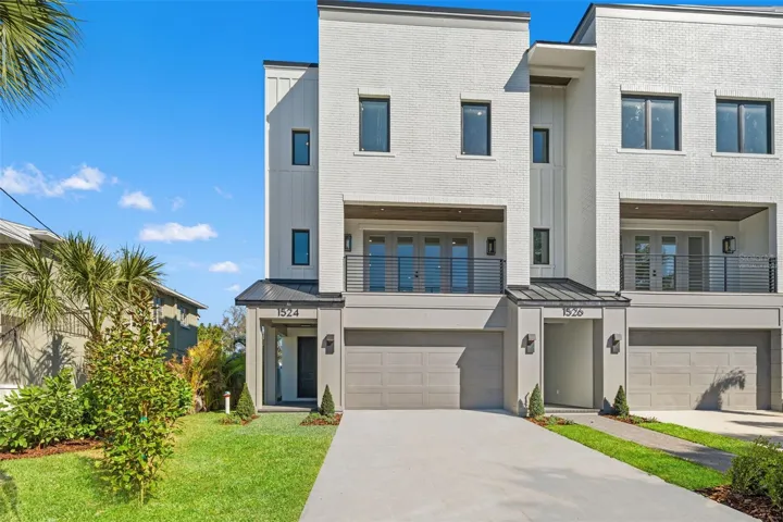 *virtually staged green grass