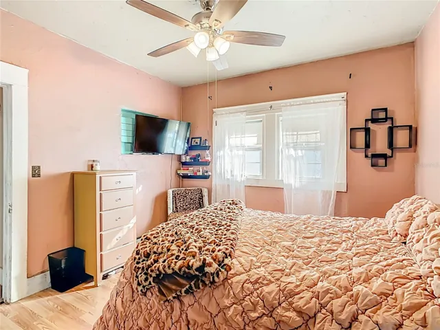 Bedroom 5