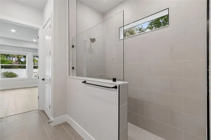 Owner's Bath