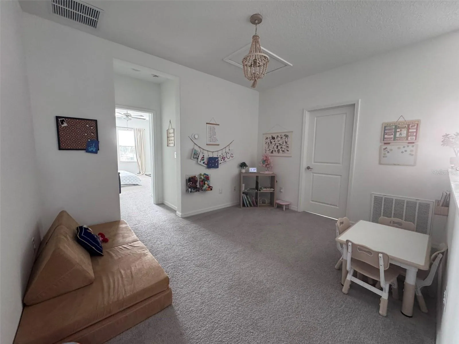 upstairs bonus loft