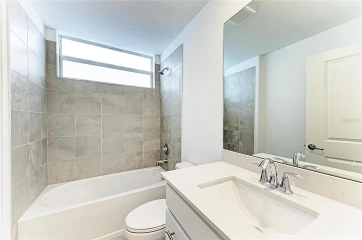 2nd Bathroom