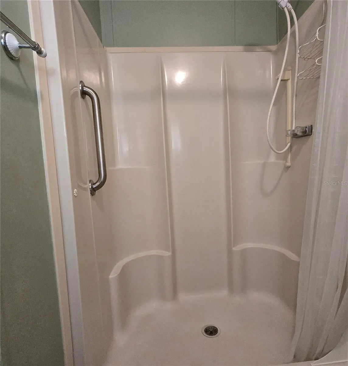 PRIMARY SHOWER