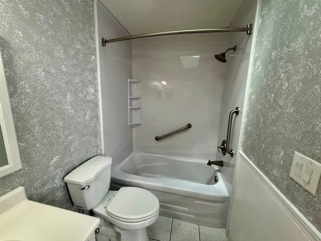1170