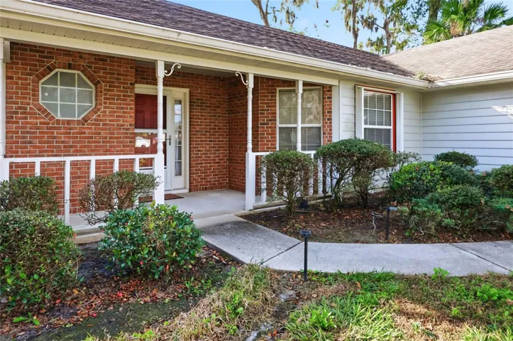 905 Northern Oaks. Welcome home.