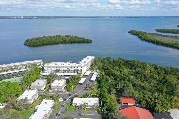 This Bay to Beach Beauty awaits you ...