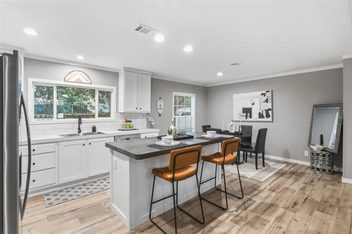 Kitchen 5