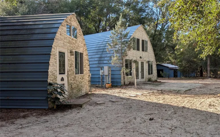 Arched Cabins